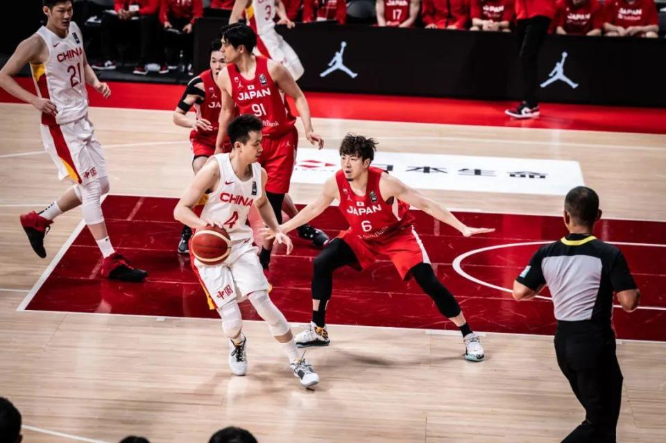 敏捷性训练对篮球比赛表现的影响及解决方案_1